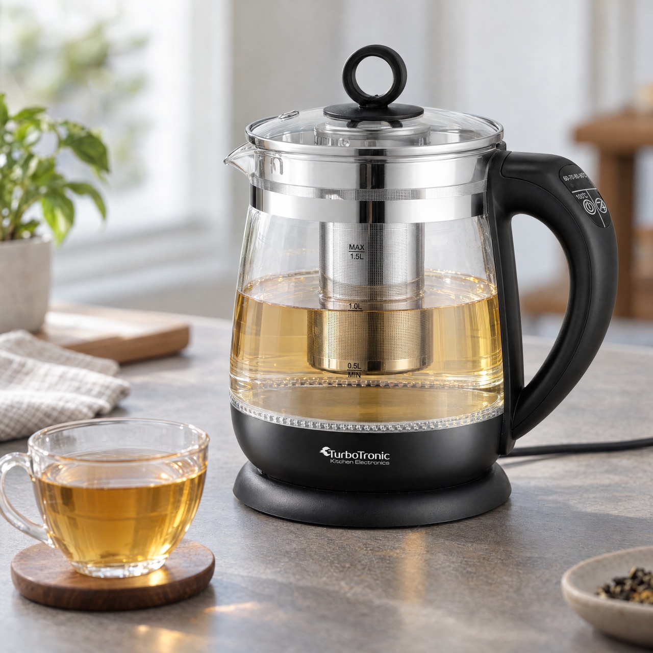 LED11 auf seiner Basis neben einer bereits servierten Tasse.